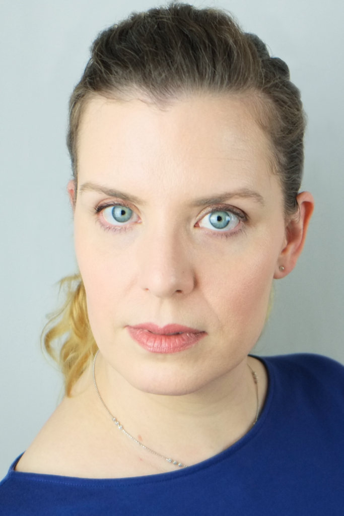 Sarah Carol Headshot